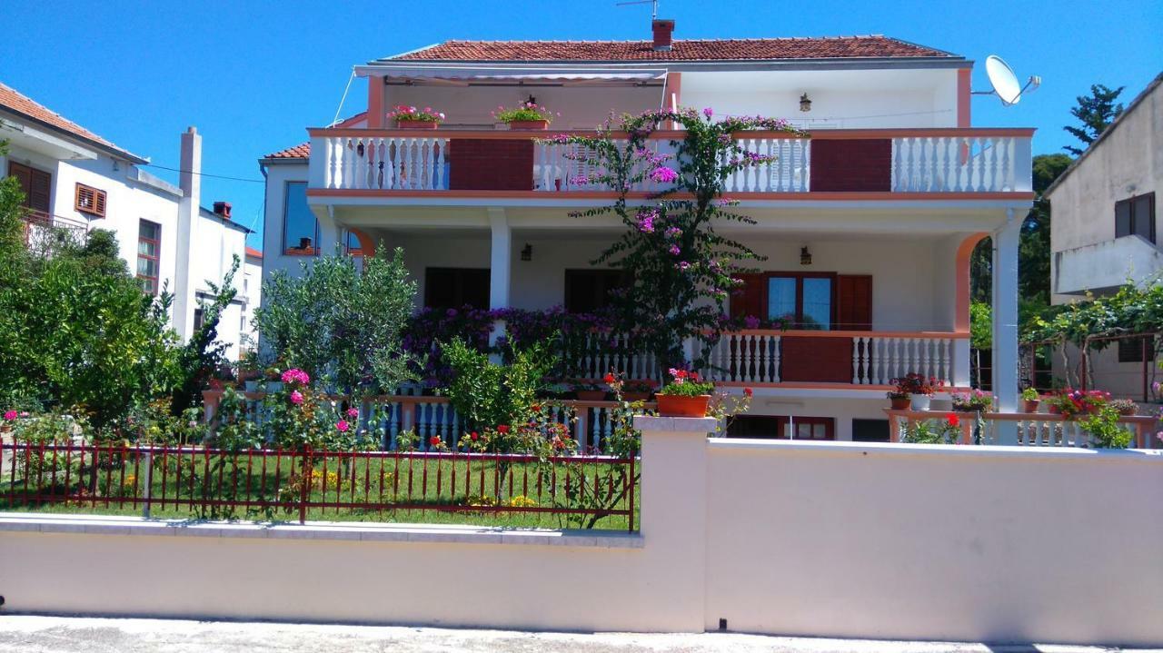 Apartmani Nimcevic Biograd Na Moru Extérieur photo
