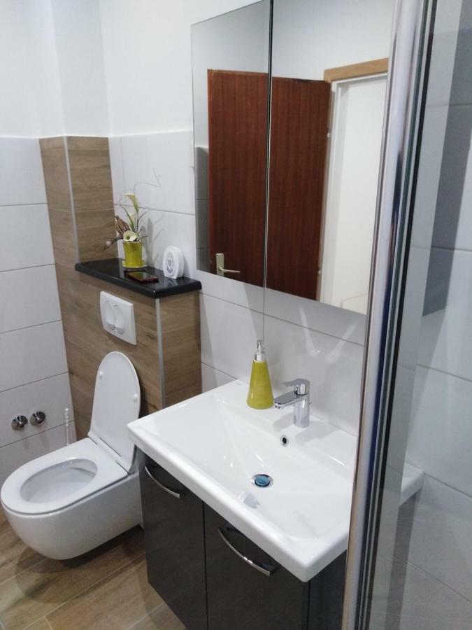 Apartmani Nimcevic Biograd Na Moru Extérieur photo