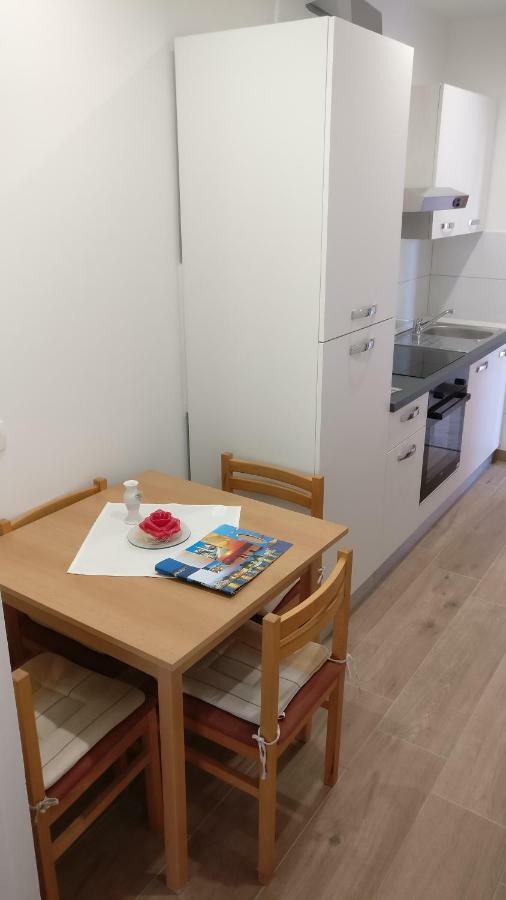 Apartmani Nimcevic Biograd Na Moru Extérieur photo